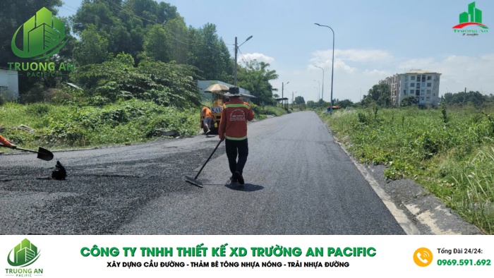 Bê tông nhựa nóng chuyên dùng thực hiện cho việc làm đường